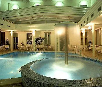 Agostini Hotell 3*